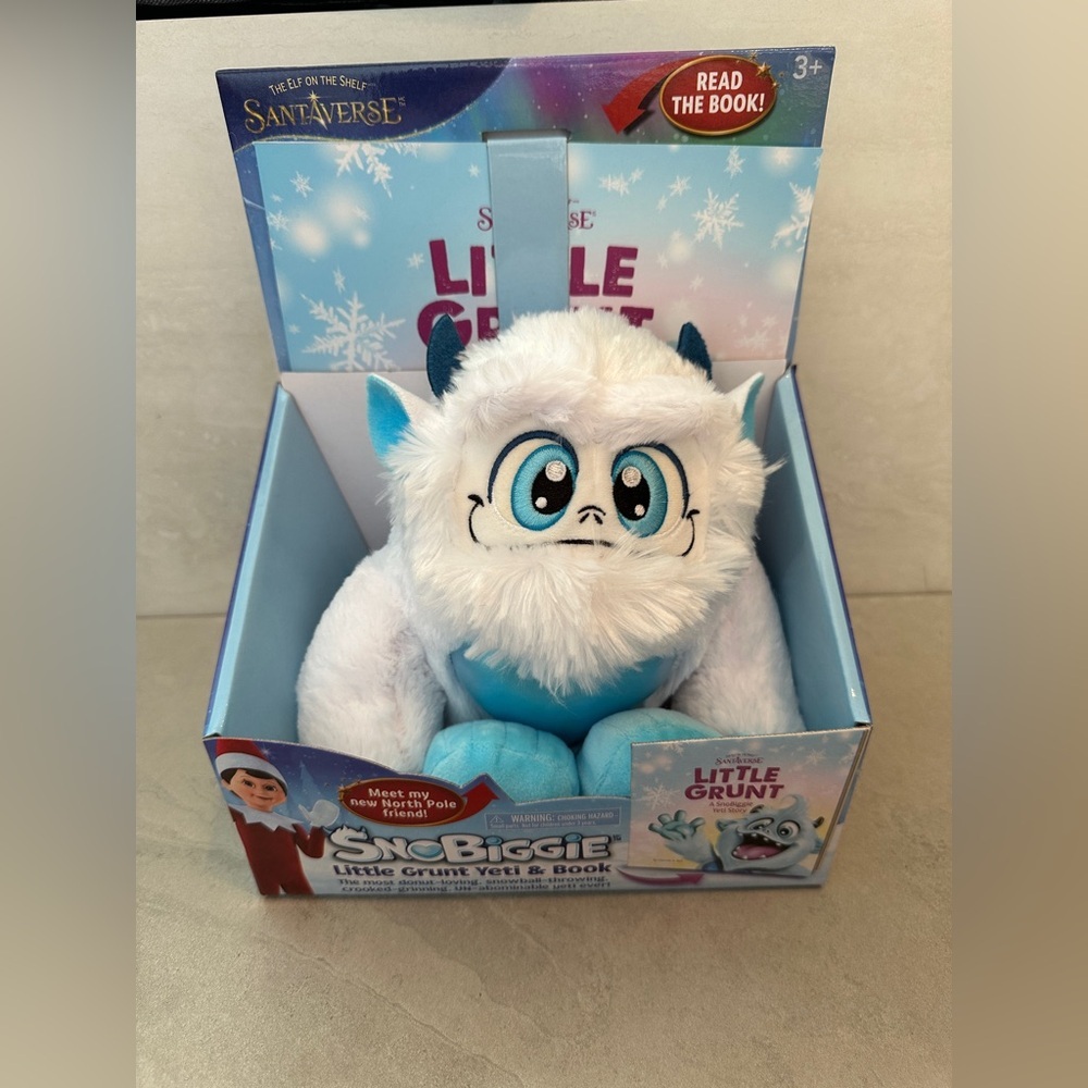 *NEW*  Elf On Shelf: Santaverse- Snowbiggie Little Grunt Yeti & Book